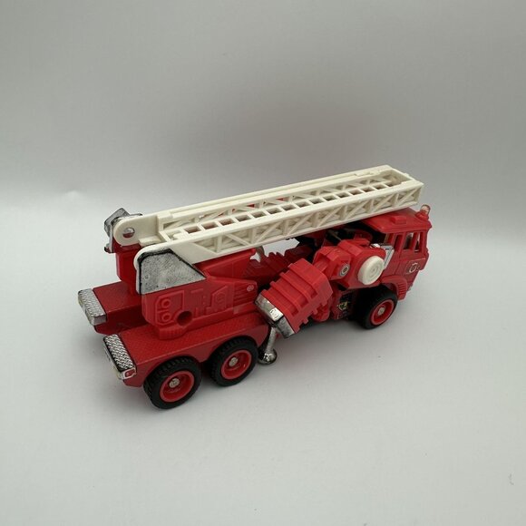 Vintage Transformers G2 Inferno Autobot 1992 Hasbro Action Figure Fire Truck - Picture 4 of 8